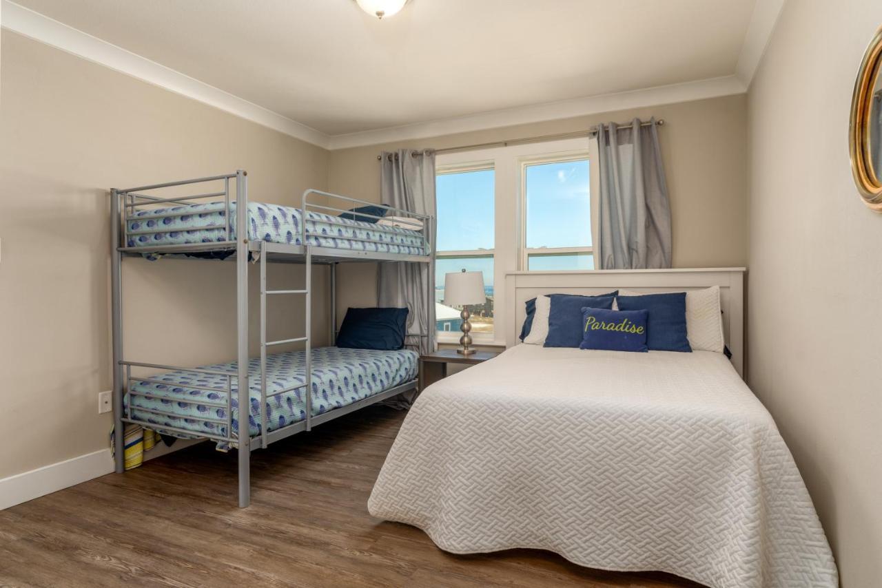 Island Time IV - Pet Friendly! Private Heated Gulf Facing Pool - Covered Porches And Sundecks - This Amazing Home Has It All! Home Dauphin Island Kültér fotó